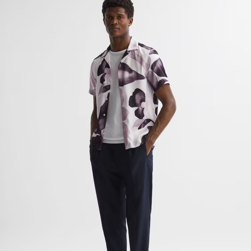 REISS HOWE
CUBAN COLLAR BUTTON THROUGH SHIRT IN GREY MULTI